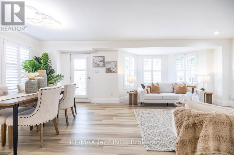 1236 BAYVIEW STREET, Pickering (Bay Ridges), Ontario, L1W1E6