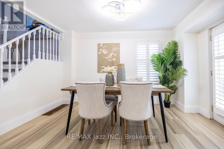1236 BAYVIEW STREET, Pickering (Bay Ridges), Ontario, L1W1E6