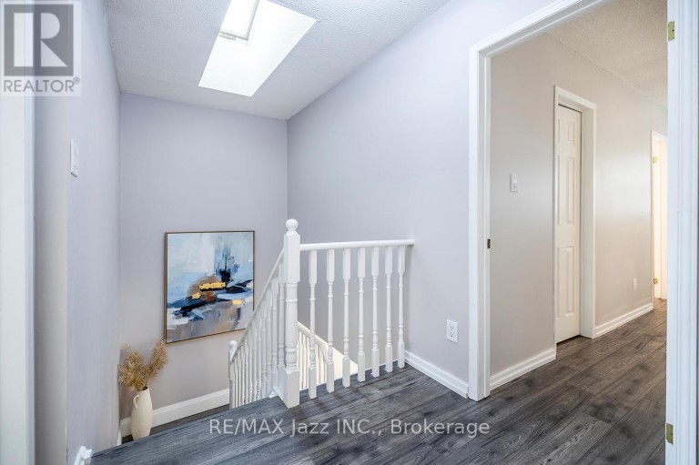 1236 BAYVIEW STREET, Pickering (Bay Ridges), Ontario, L1W1E6