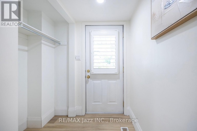 1236 BAYVIEW STREET, Pickering (Bay Ridges), Ontario, L1W1E6