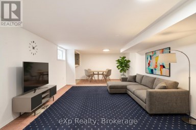 638 LAVAL COURT Oshawa (Vanier) Ontario photo 27