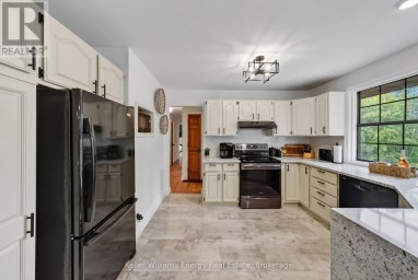 1286 COUNTY ROAD 14 ROAD Prince Edward County (Sophiasburg Ward) Ontario photo 17