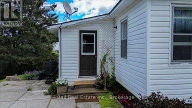 5608 COUNTY ROAD 620 ROAD Wollaston Ontario photo 7