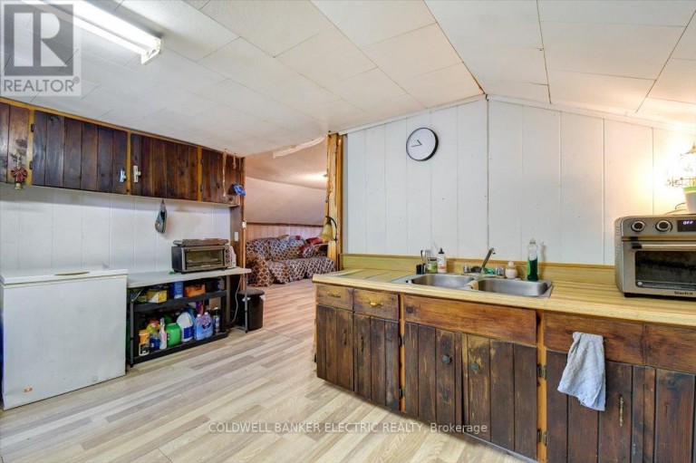 450 THOMASBURG ROAD, Centre Hastings, Ontario, K0K3H0