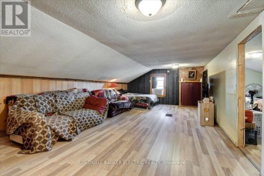 450 THOMASBURG ROAD Centre Hastings Ontario photo 16