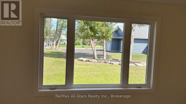 B - 195 FRONT STREET W Kawartha Lakes (Bobcaygeon) Ontario photo 10