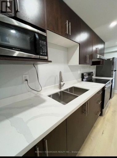 BASEMENT APARTMENT - 2388 DRESS CIRCLE CRESCENT, Oshawa (Windfields), Ontario, L1L0L8