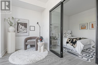 207 - 2369 DANFORTH AVENUE Toronto (East End-Danforth) Ontario photo 9