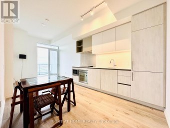 2715 - 1000 PORTAGE PARKWAY Vaughan (Vaughan Corporate Centre) Ontario photo 4