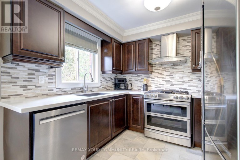 265 GOLDEN ORCHARD ROAD, Vaughan (Patterson), Ontario, L6A0N3