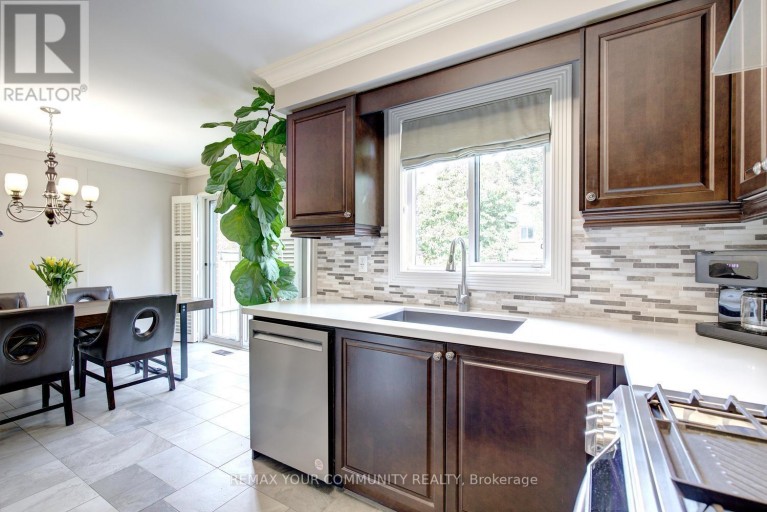 265 GOLDEN ORCHARD ROAD, Vaughan (Patterson), Ontario, L6A0N3