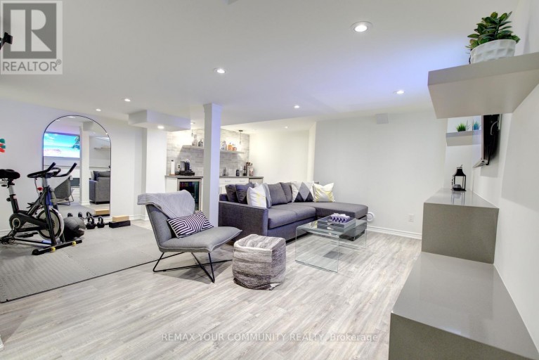 265 GOLDEN ORCHARD ROAD, Vaughan (Patterson), Ontario, L6A0N3
