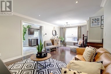 265 GOLDEN ORCHARD ROAD Vaughan (Patterson) Ontario photo 9