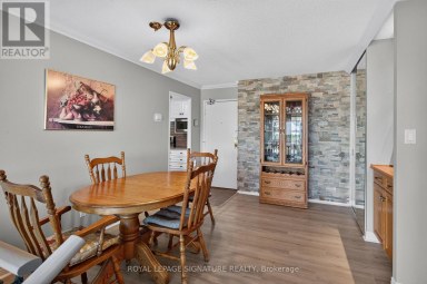1210 - 50 BAIF BOULEVARD Richmond Hill (North Richvale) Ontario photo 2