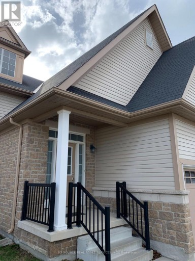 12 GRAND POPLAR LANE, Wasaga Beach, Ontario, L9Z0C7