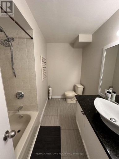 64 MARSHALL STREET, Barrie (Allandale Heights), Ontario, L4N3S8