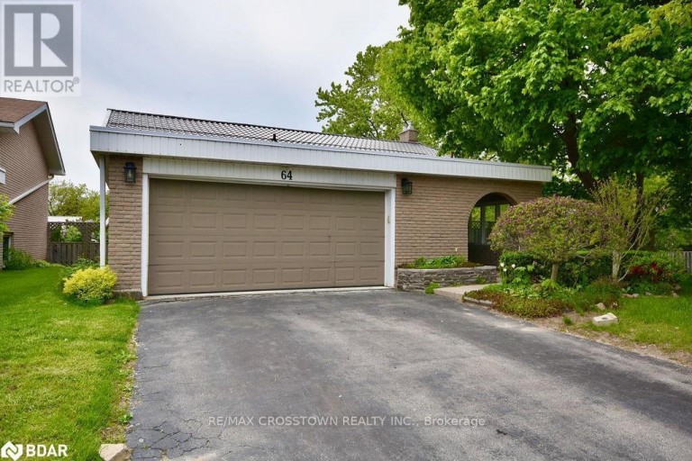 64 MARSHALL STREET, Barrie (Allandale Heights), Ontario, L4N3S8