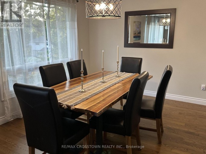 64 MARSHALL STREET, Barrie (Allandale Heights), Ontario, L4N3S8