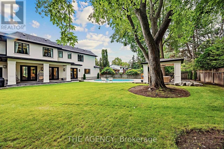1529 VENETIA DRIVE, Oakville (SW Southwest), Ontario, L6L1K8