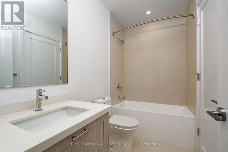 409 - 2946 DUNDAS STREET WEST STREET W, Toronto (Junction Area), Ontario, M6P1Y8