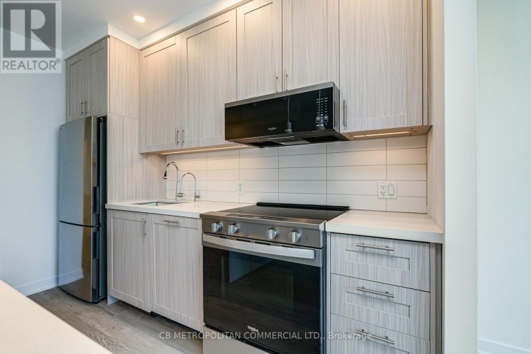 409 - 2946 DUNDAS STREET WEST STREET W, Toronto (Junction Area), Ontario, M6P1Y8