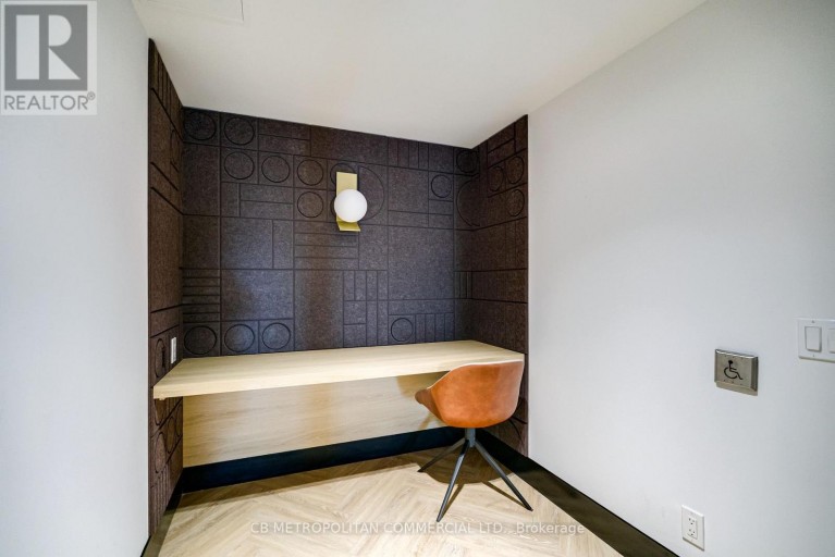 510 - 2946 DUNDAS STREET WEST STREET W, Toronto (Junction Area), Ontario, M6P1Y8