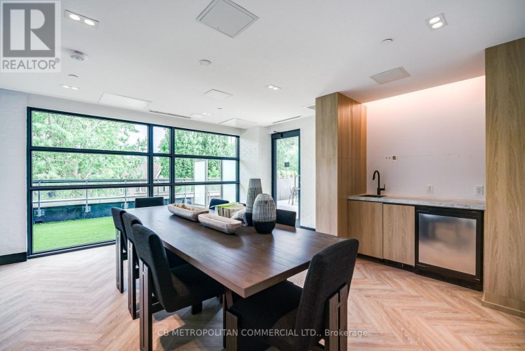 510 - 2946 DUNDAS STREET WEST STREET W, Toronto (Junction Area), Ontario, M6P1Y8