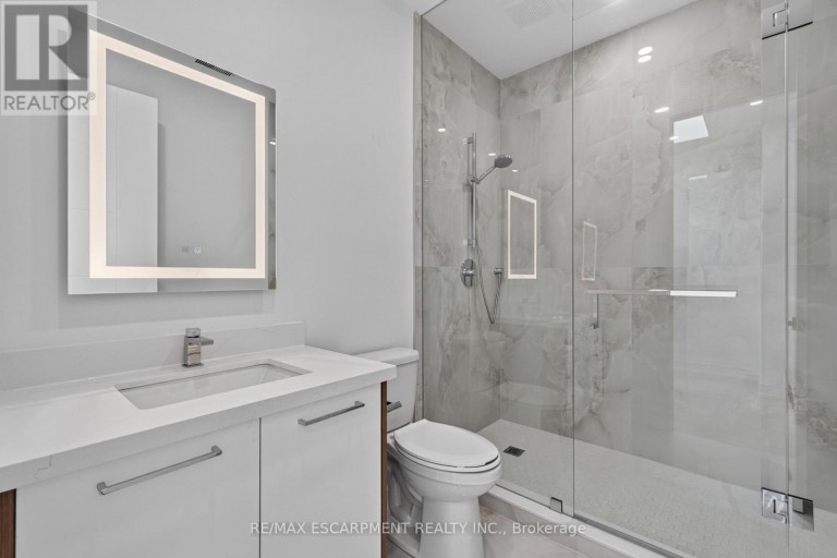 73 ELMA STREET, Toronto (Mimico), Ontario, M8V1X9