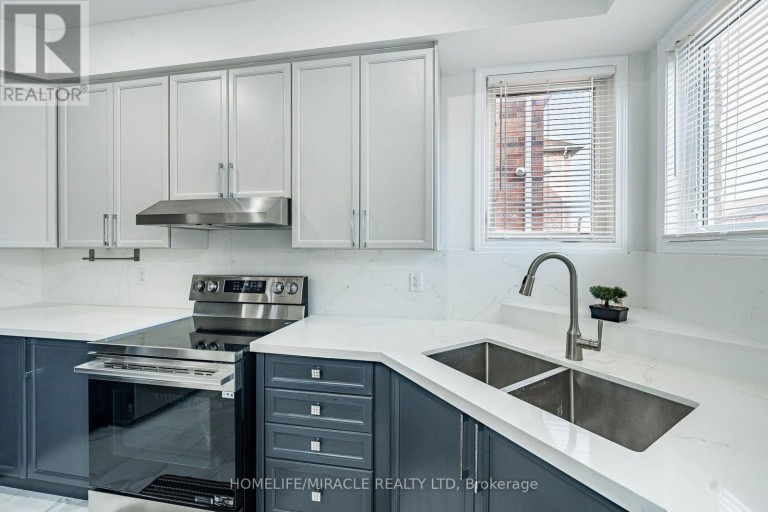 354 PANHELLENIC DRIVE, Mississauga (Meadowvale Village), Ontario, L5W0B9
