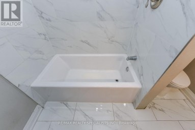 UPPER - 137 AVONDALE BOULEVARD Brampton (Avondale) Ontario photo 30
