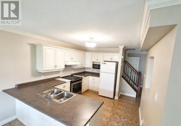 898 BLYTHWOOD ROAD London North (North M) Ontario photo 2