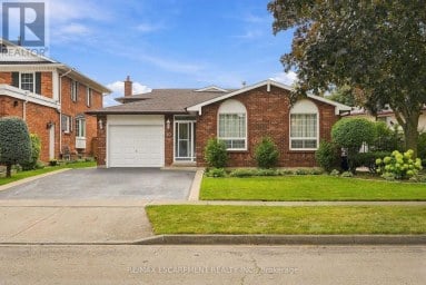 10 AUDUBON STREET N Hamilton (Stoney Creek Mountain) Ontario photo 1