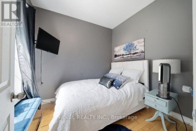 11 ESTHER STREET Brantford Ontario photo 8