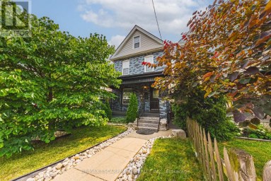 218 GROSVENOR AVENUE N Hamilton (Crown Point) Ontario photo 1