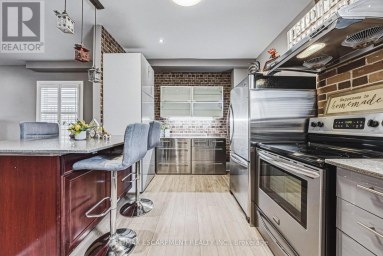 218 GROSVENOR AVENUE N Hamilton (Crown Point) Ontario photo 10