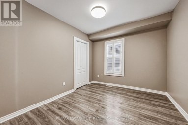 218 GROSVENOR AVENUE N Hamilton (Crown Point) Ontario photo 16