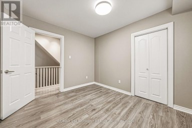 218 GROSVENOR AVENUE N Hamilton (Crown Point) Ontario photo 17