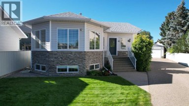 42 Staffordville Crescent N Lethbridge Alberta photo 37