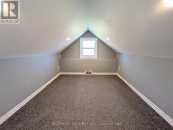 5-7 WELDON ROAD Kawartha Lakes (Lindsay) Ontario photo 15