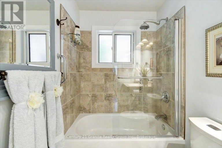 5 FOREST HILL ROAD, Bancroft (Bancroft Ward), Ontario, K0L1C0