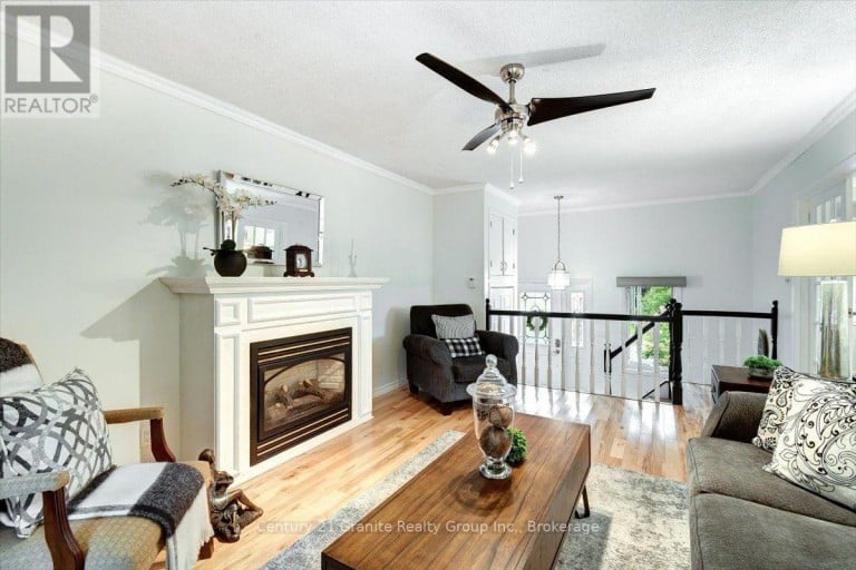 5 FOREST HILL ROAD, Bancroft (Bancroft Ward), Ontario, K0L1C0