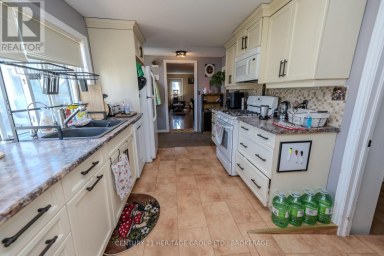181 MELVILLE ROAD, Prince Edward County (Hillier Ward) Ontario