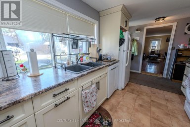 181 MELVILLE ROAD, Prince Edward County (Hillier Ward) Ontario