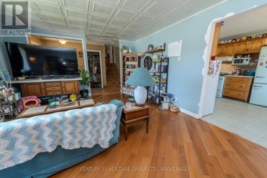 181 MELVILLE ROAD, Prince Edward County (Hillier Ward) Ontario