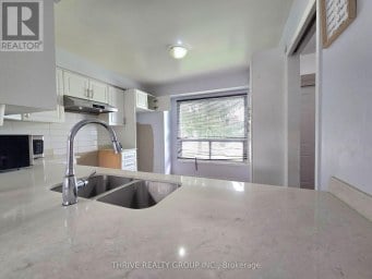 67 - 595 THIRD STREET London East (East H) Ontario photo 3