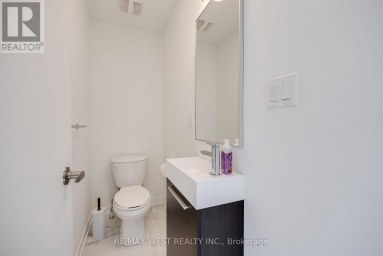 122 GREEN GARDENS BOULEVARD Toronto (Englemount-Lawrence) Ontario photo 10