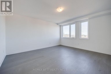122 GREEN GARDENS BOULEVARD Toronto (Englemount-Lawrence) Ontario photo 23