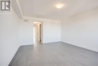 122 GREEN GARDENS BOULEVARD Toronto (Englemount-Lawrence) Ontario photo 24