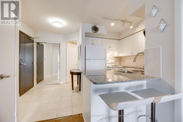 3003 - 210 VICTORIA STREET, Toronto (Church-Yonge Corridor), Ontario, M5B2R3
