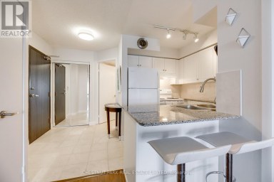 3003 - 210 VICTORIA STREET Toronto (Church-Yonge Corridor) Ontario photo 3